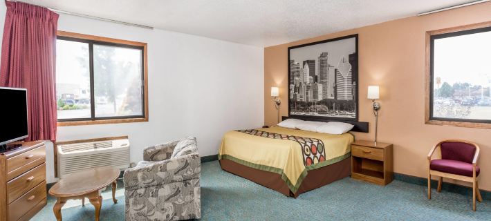 Super 8 by Wyndham Bourbonnais/Kankakee Area Hotels in Kankakee County
