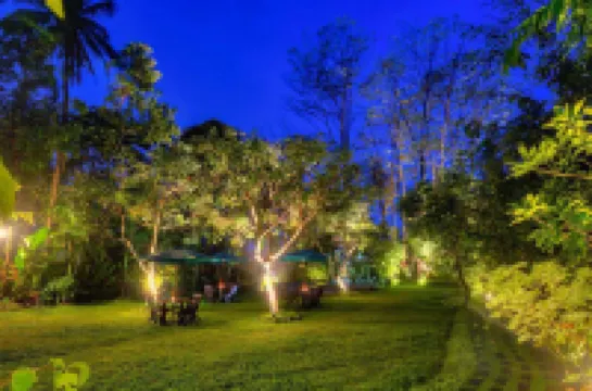 Rumah Boedi Private Residence Villa Hotels in 