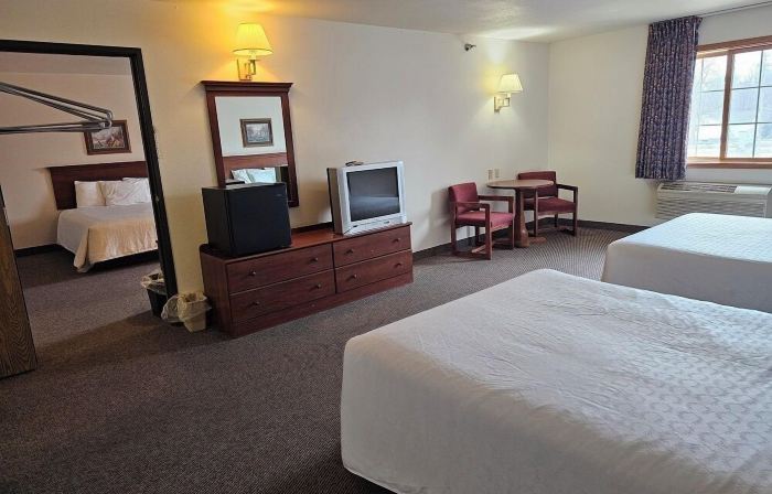 Park View Inn & Suites and Conference Center