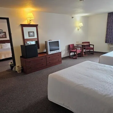 Park View Inn & Suites and Conference Center