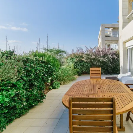 Marina Apartments by Olala Homes
