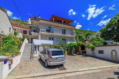 Apartment Dijana - Хоумстей