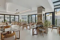 Warner Boutique Hotel
