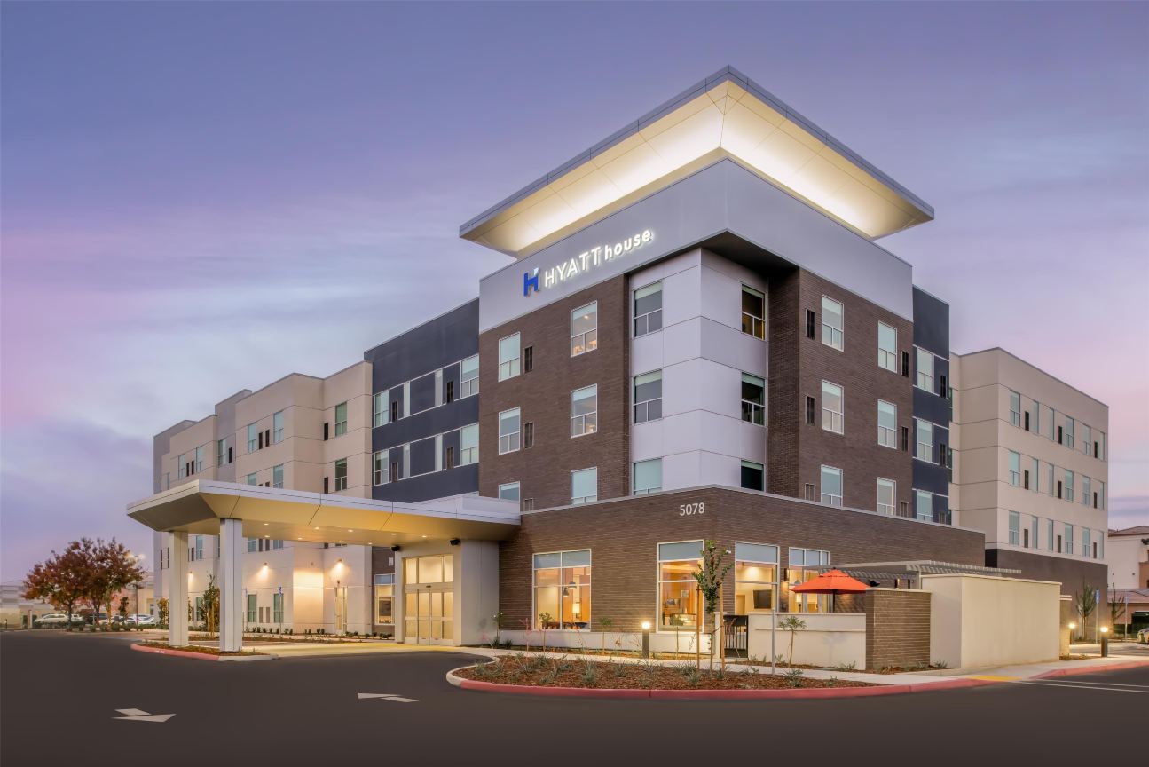 Hyatt House Fresno Campus Pointe