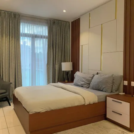 Peravi Suites at Embassy Gardens