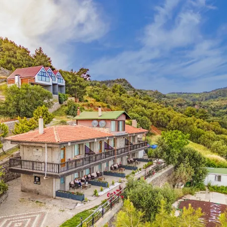 Assos Kartal Yuvası Hotel