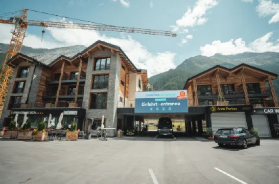 波爾塔塞爾維諾酒店 酒店