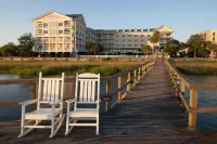 Courtyard Charleston Waterfront - spa