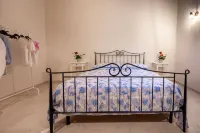 Elegant detached house in the city center - Bungalows