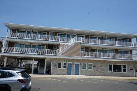Coastal Sands Inn