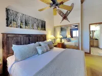 The Timberline Condominiums Hotels in Aspen