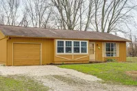 Rural Bloomington Area Home w/ Deck & Yard! - 2-Star