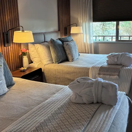 Discovery Inn