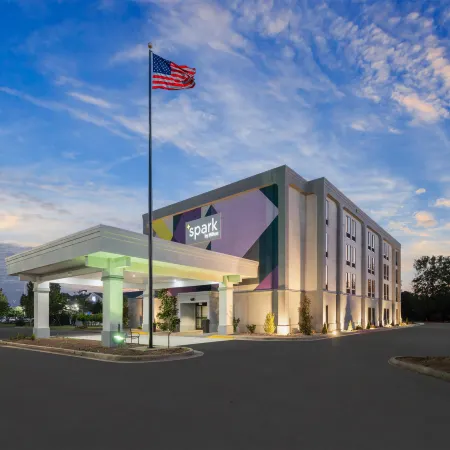 Spark by Hilton Decatur