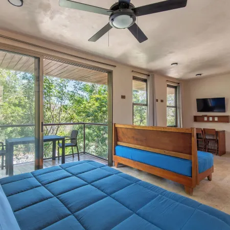 Santuario Apartments