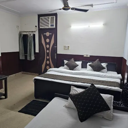Sri Sai Inn