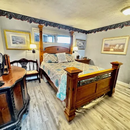 Truly Oceanfront, Newly Renovated.  the Penthouse in Duck, Amazing Ocean Views!
