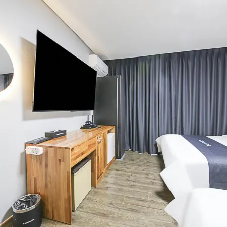 Buan Chaeseokgang Beach Hotel