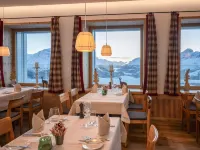 Romantik Hotel Muottas Muragl Hotels in Samedan