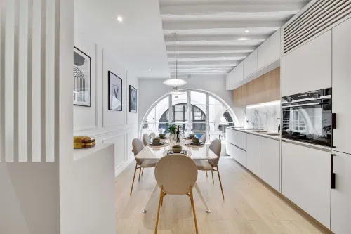 Historical House in the Heart of Paris - 5 - Bungalows