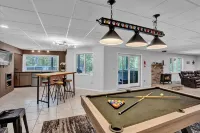 Theater Room Hot Tub Game Room Near Ski Resorts