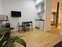 Apartamentos Melisa Hotels near Carabanchel