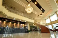 Hotel Sendang Sari - Bãi đậu xe