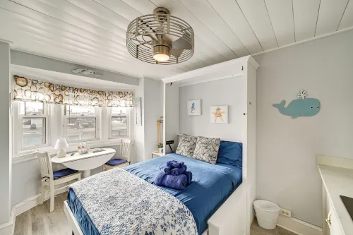 Prime Walkable Location! 2-unit Ocean City Getaway - Apartments