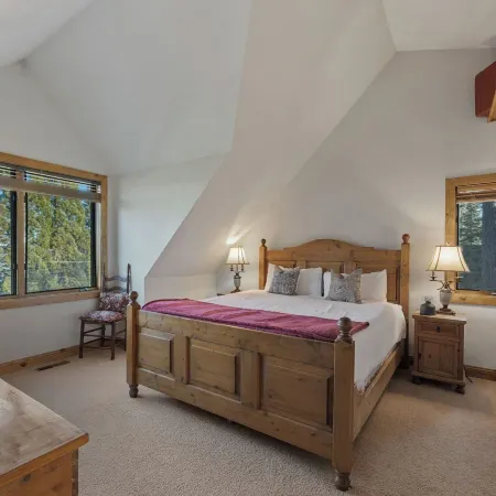 Ellis Peak by Avantstay Beautiful Mckinney Cabin w/ Filtered Lake Views