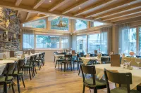 Hotel Jägerhof - 朝食