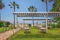Elysee Beach Hotel