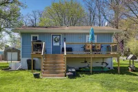 Dog-Friendly Waneta Lake Home w/ Lake Access! - 3 Sao