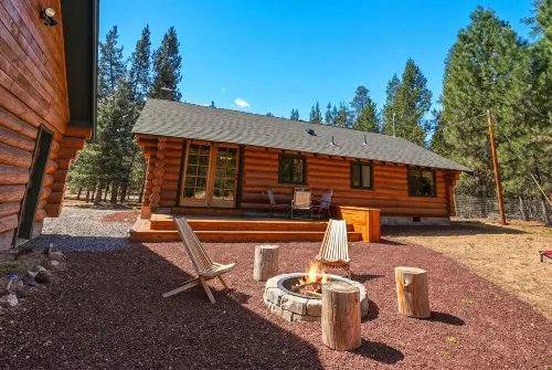 Lucky Logger Cute and Cozy Cabin Getaway - Alppimaja