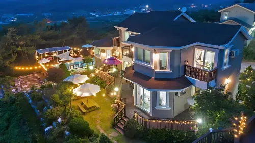 Anmyeondo Enew Pension - parking