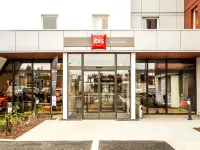 聖熱尼普伊日內瓦宜必思飯店（法國邊境內）