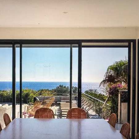 Stunning 330 M2 VILLA—HEATED POOL—OCEAN and Mountain VIEWS—Sleeps 24