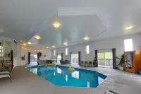 Indoor POOL! Hot Tub! Sauna! at the Blue Haven! - Pools