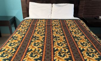 Nampa Inn & Suites