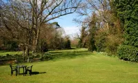 Trivelles Waterhall Country Gatwick Hotel & Airport Parking
