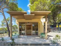 Pinadria Camping Resort Hotels near Archaeological Collection
