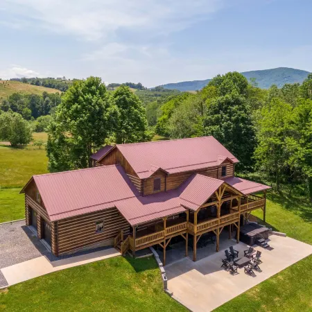 Grand Vista Lodge 7BR With Game Room