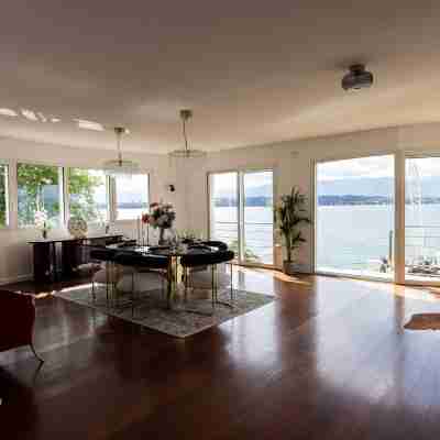 Elite Villa Geneva with Lake View Rooms