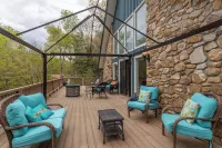 Creekside Cabin at Linville Land Harbor