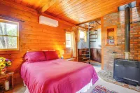 Bisbee Vacation Rental w/ Mountain Views & Sunroom - balcony