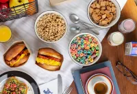 Graduate by Hilton Bloomington - sarapan