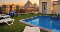 The Grand Delta Hotel - Pool