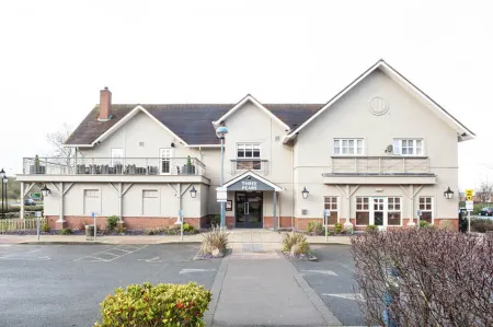 Premier Inn Worcester (M5,Jct6)