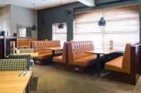 Premier Inn Livingston (M8, Jct3) - breakfast