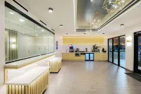 藍色宮殿旅館290 W 43rd & Bingle Rd - 2 星級