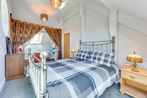 Birchover Chapel - 3-Star